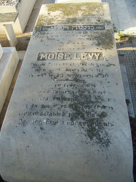 Stèle de LEVY Moise