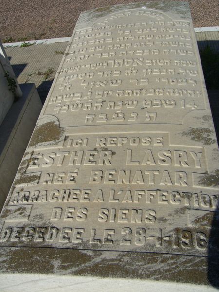 Tombstone of LASRY Esther