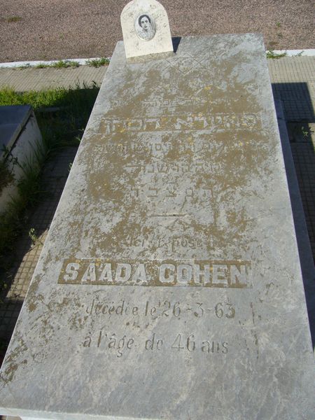 Grafsteen van COHEN Saada