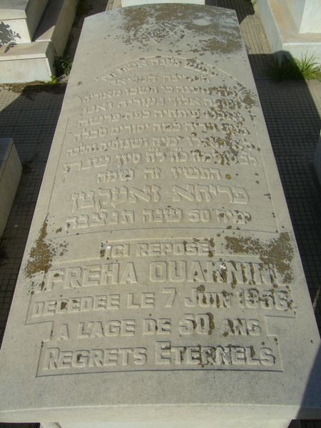 Tombstone of OUAKNIN Freha