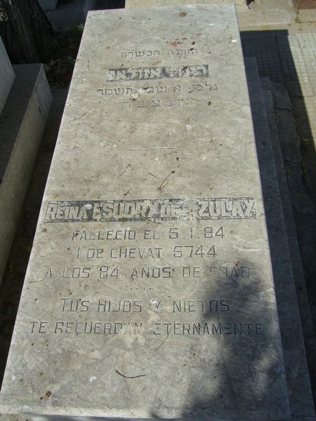Estela de ESUDRY DE AZULAY Reina
