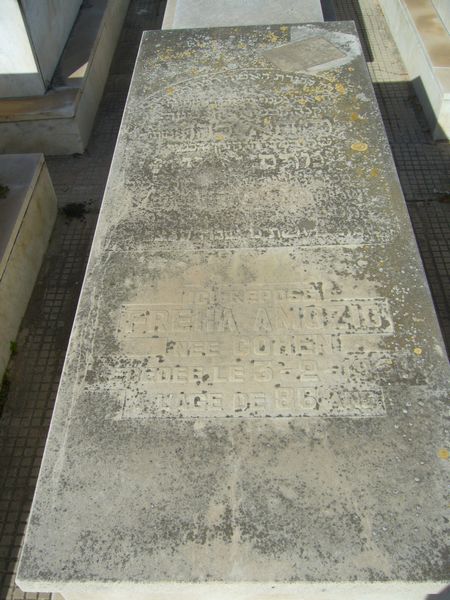 Estela de AMOZIG Freha