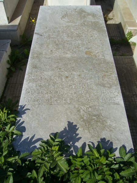 Tombstone of I à verifier I à verifier