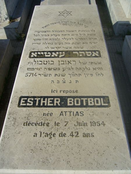 Lápide de BOTBOL Esther