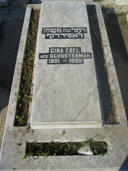 Stèle de EBEL Gina