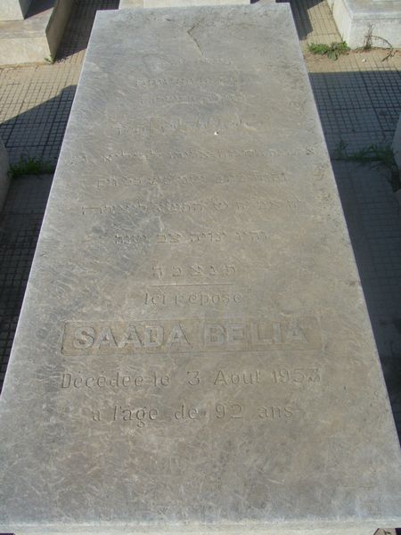 Lápide de BELIA Saada
