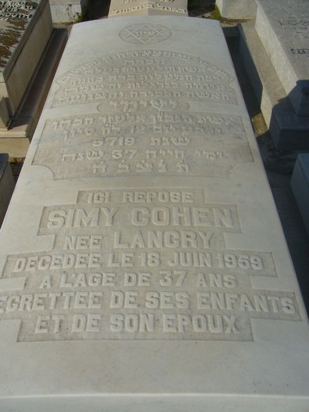 Grafsteen van COHEN Simy