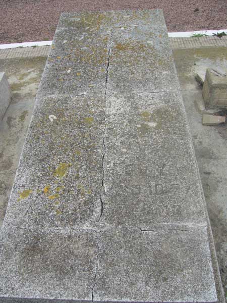 Stèle de LEVY