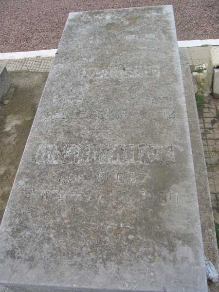 מצבת AMAR Myriam