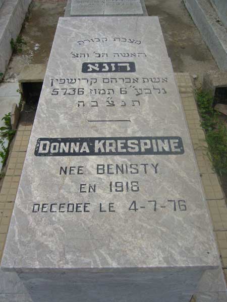 מַצֵּבה פון KRESPINE Donna