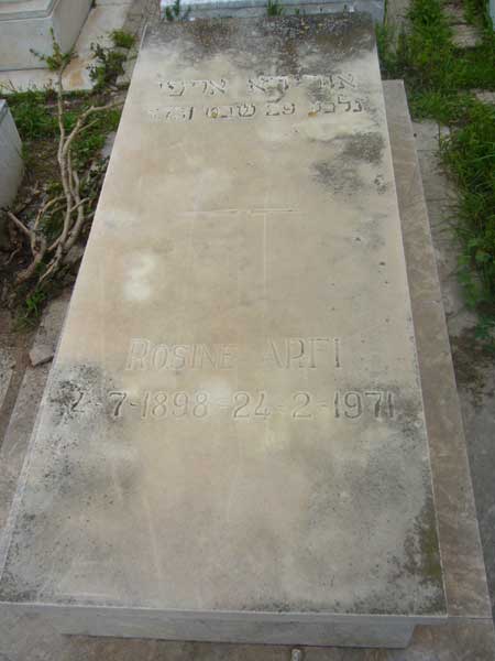 Tombstone of ARFI Rosine