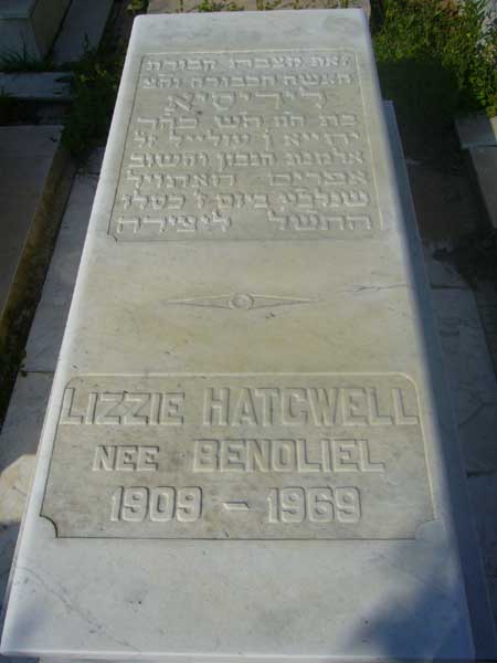Stèle de HATCHWELL Lizzie