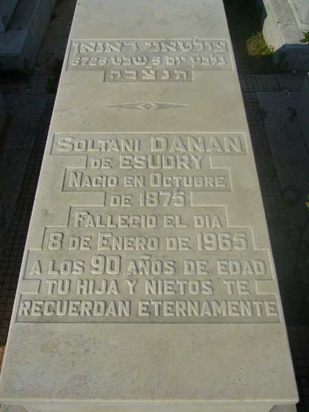 Grafsteen van DANAN de ESUDRY Soltani