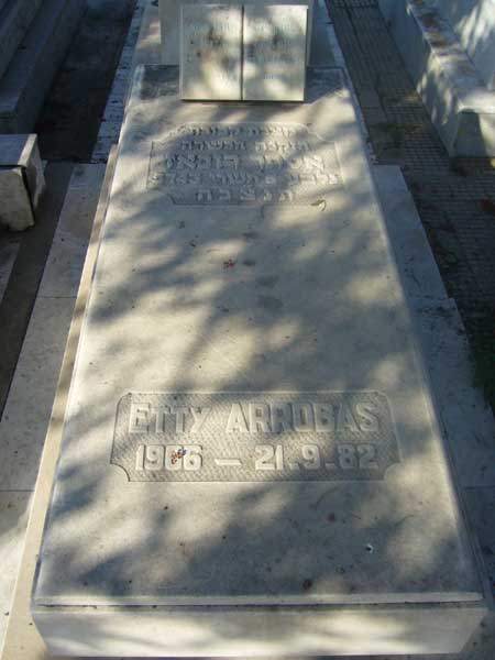 מצבת ARROBAS Etty