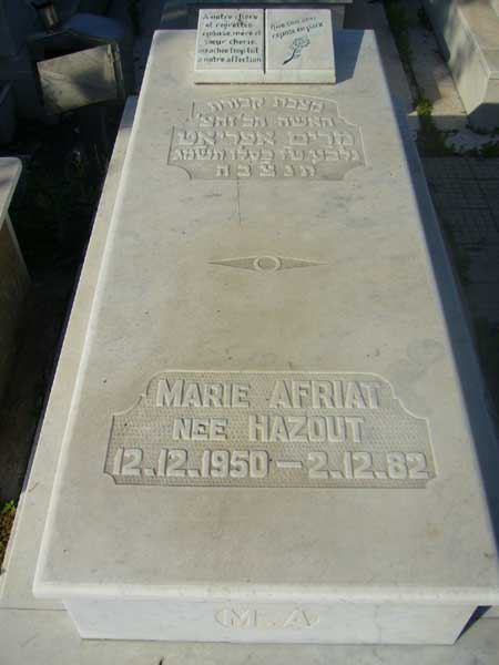 Lápide de AFRIAT Marie