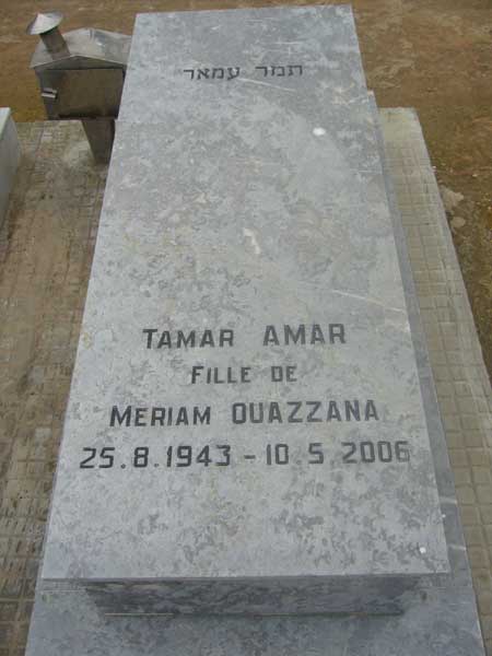 AMAR Tamar fejfája
