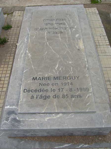 Grafsteen van MERGUY Marie