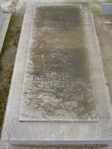 Estela de ELMALEH Alegria