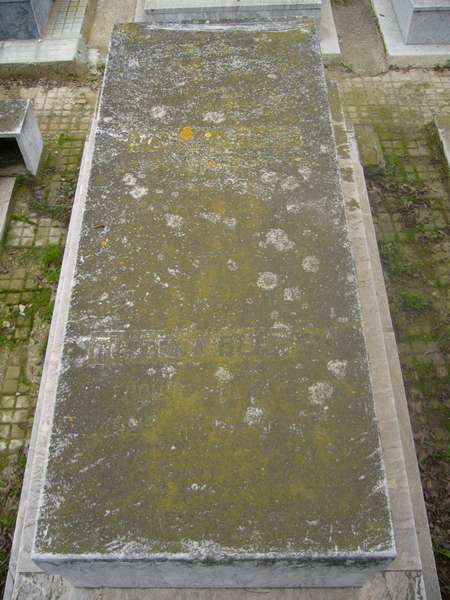 Lápide de BENAISH Fortuna