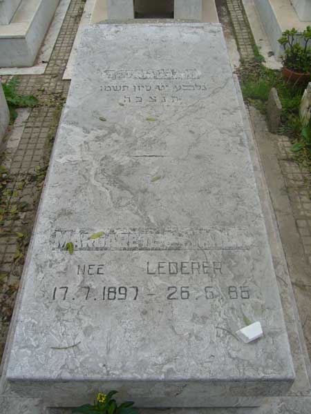 Stèle de WOLF Margarete