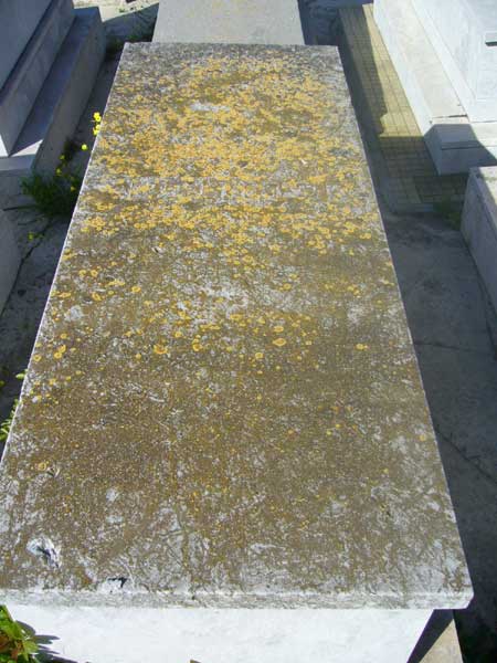 Grafsteen van DERHY Isaac