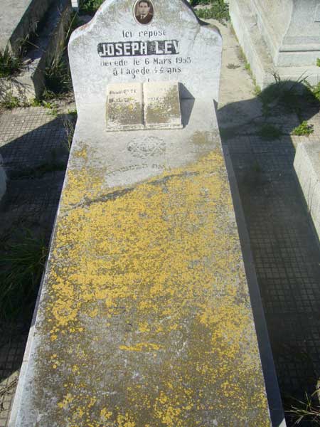 Stèle de LEVY Joseph