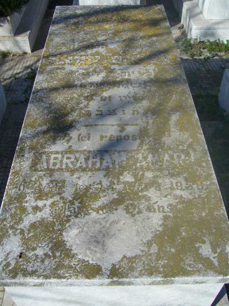 מַצֵּבה פון AMAR Abraham