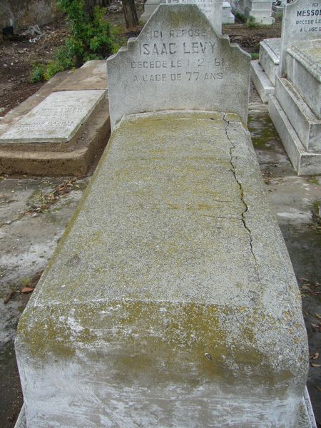 Stèle de LEVY Isaac