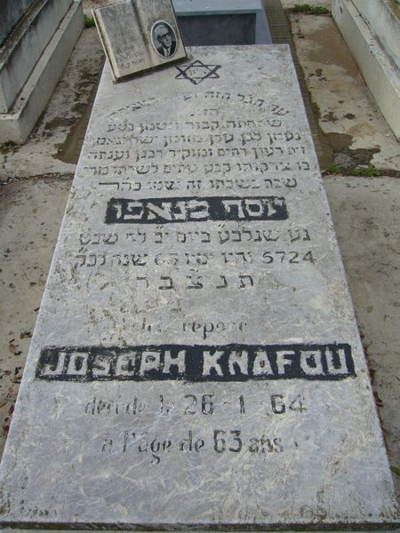 KNAFOU Joseph fejfája
