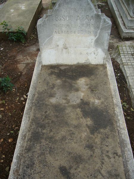 AZRA Messod fejfája