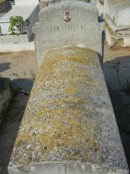 Grafsteen van MOUYAL Haim