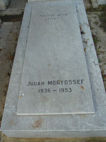 Tombstone of MORYOSSEF Judah