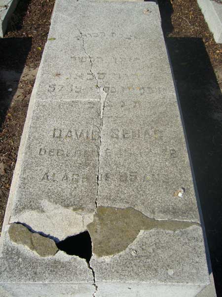 Tombstone of SEBAG David