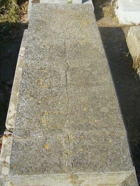 Grafsteen van ABECASSIS