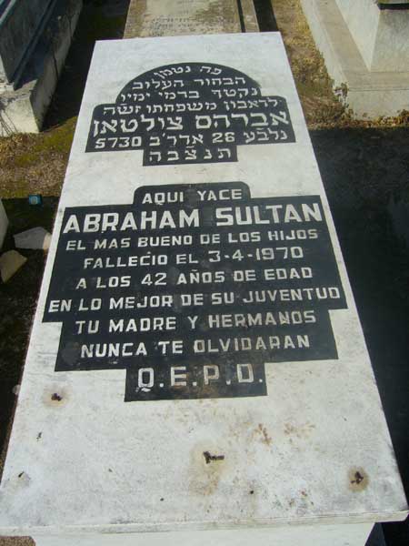 מַצֵּבה פון SULTAN Abraham