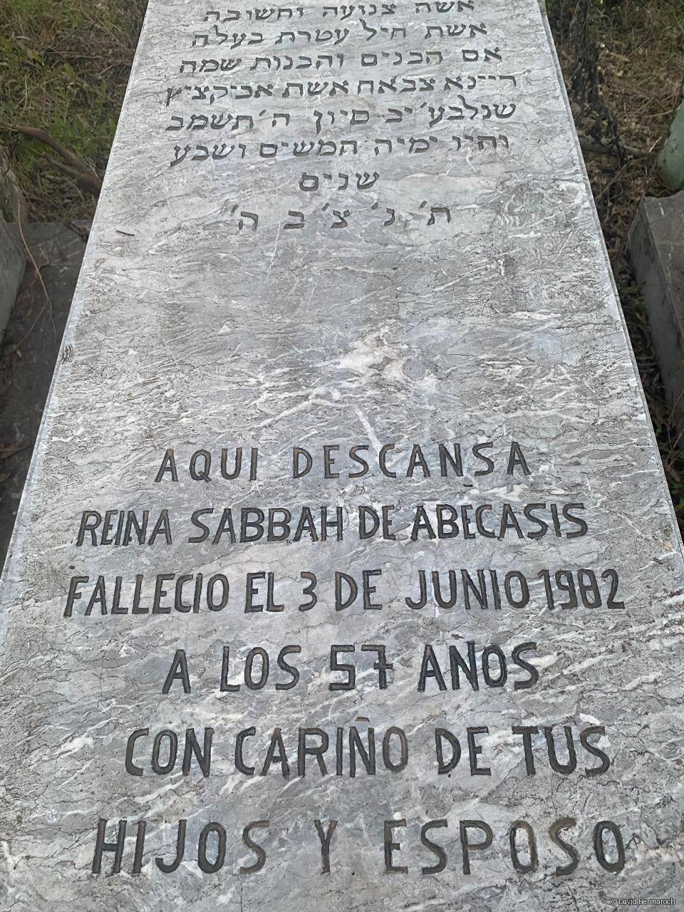 Stèle de Abecasis Reina Sabbah
