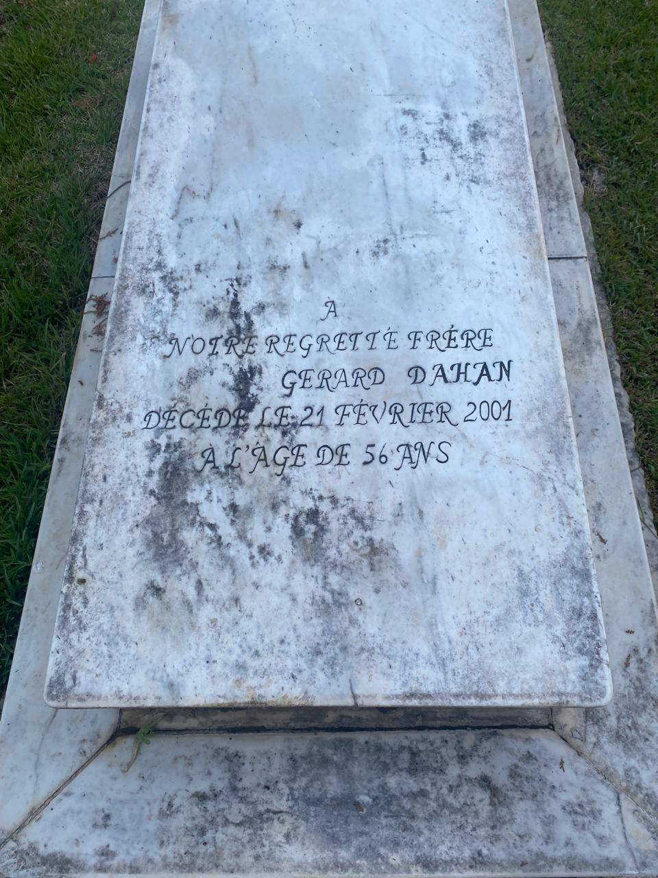 Stèle de Dahan Gerard