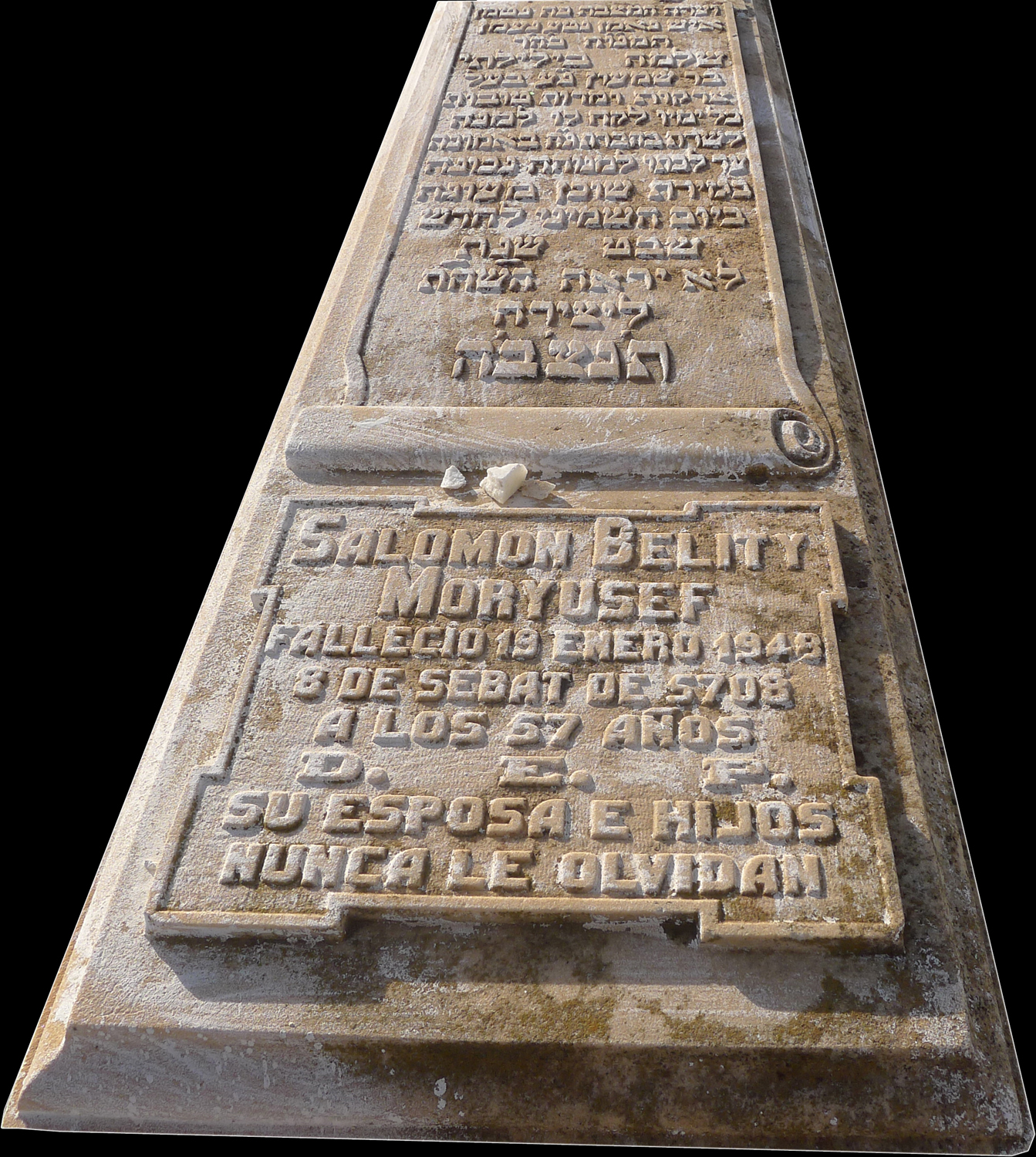 Lápide de Belity Moryusef Salomon