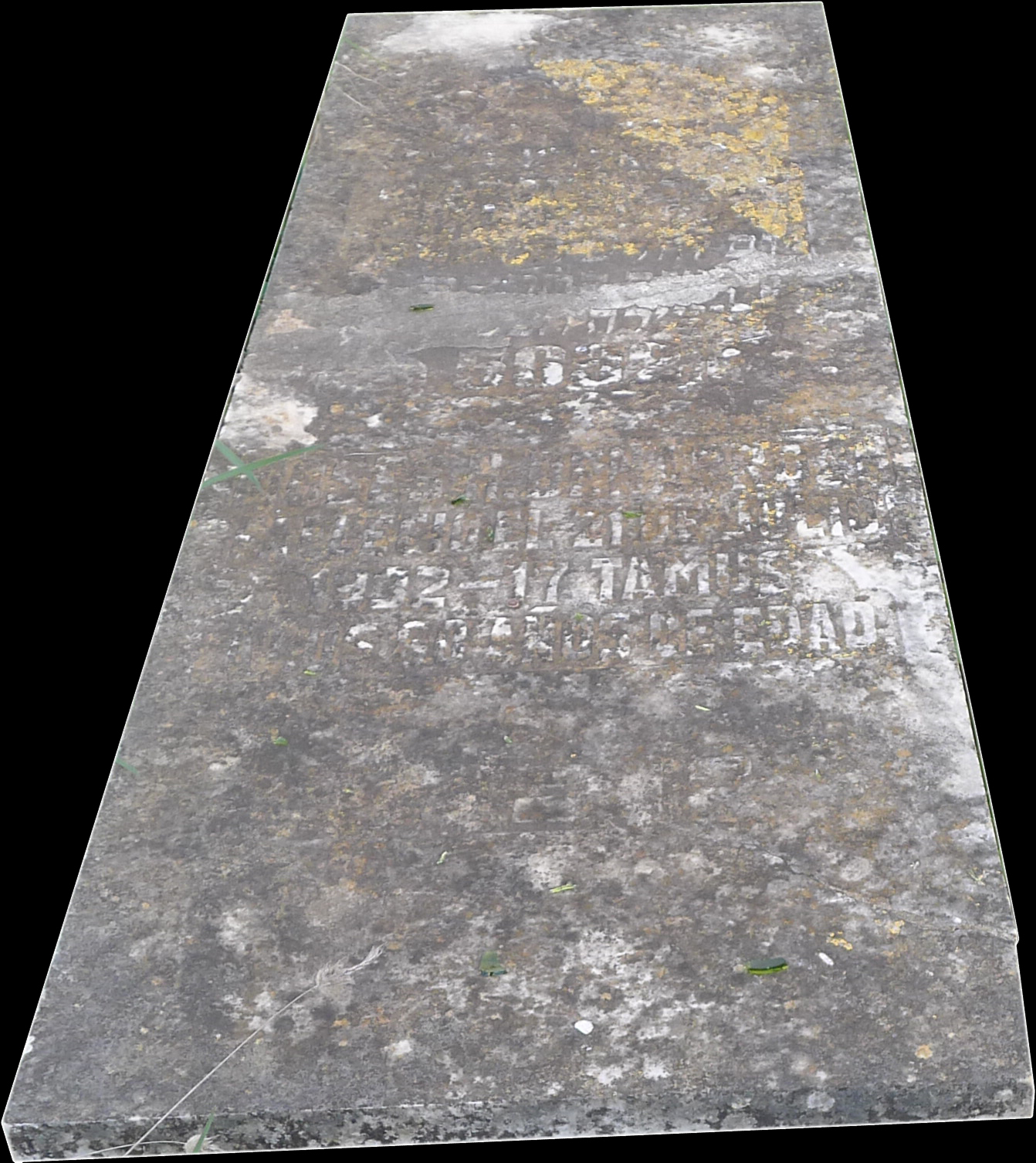 Grafsteen van Benarroch Moses H.