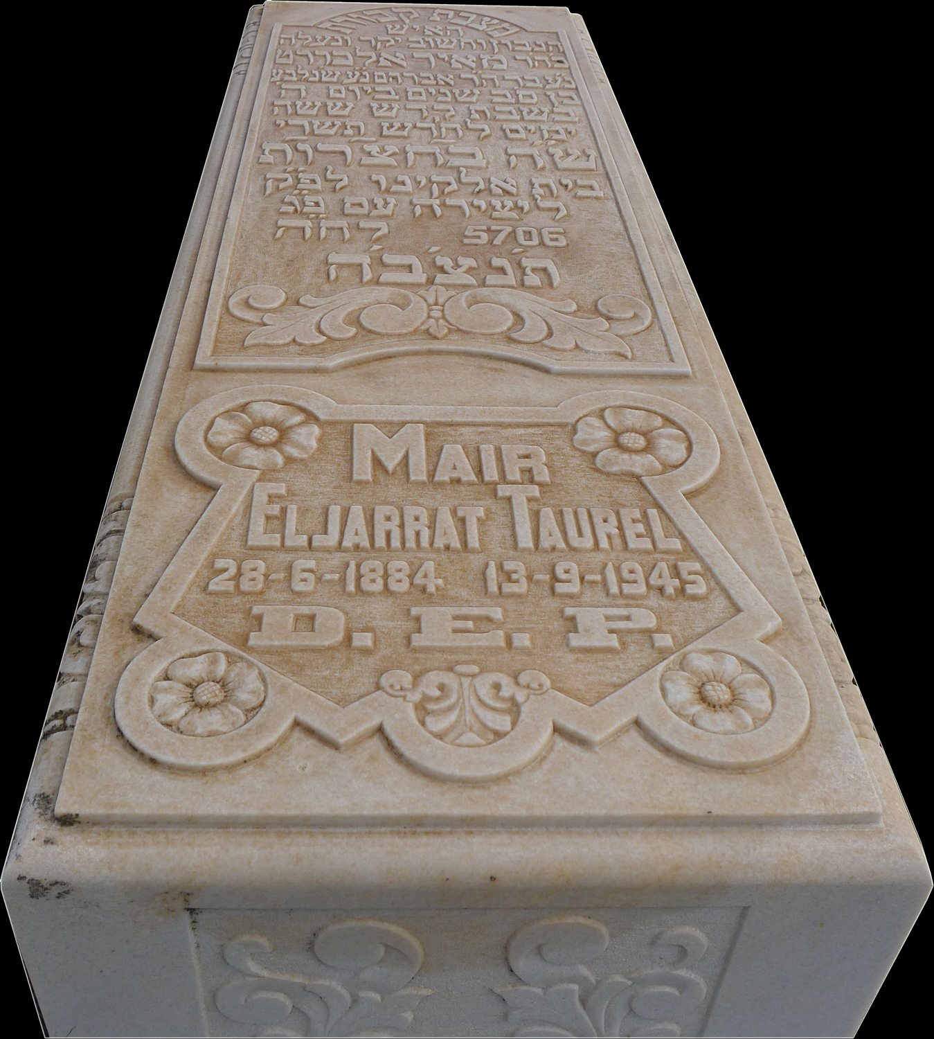 Estela de Eljarrat Taurel Mair