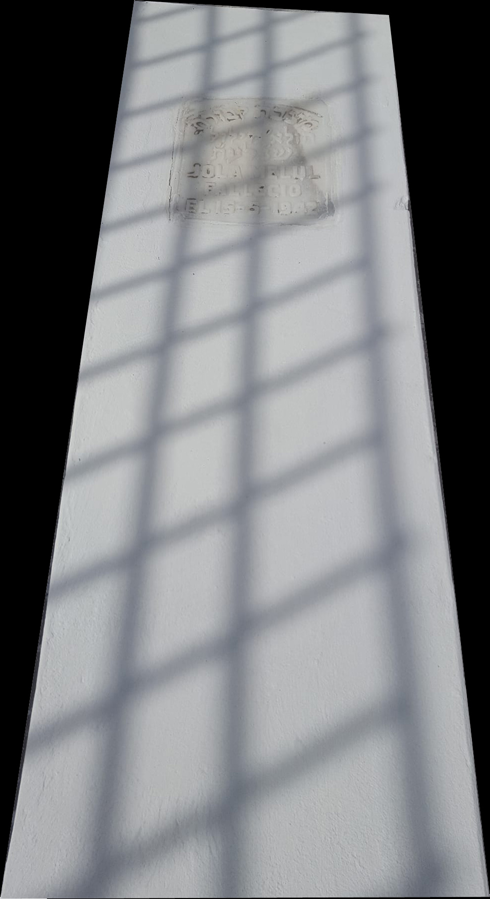 Tombstone of Melul Melul Jola