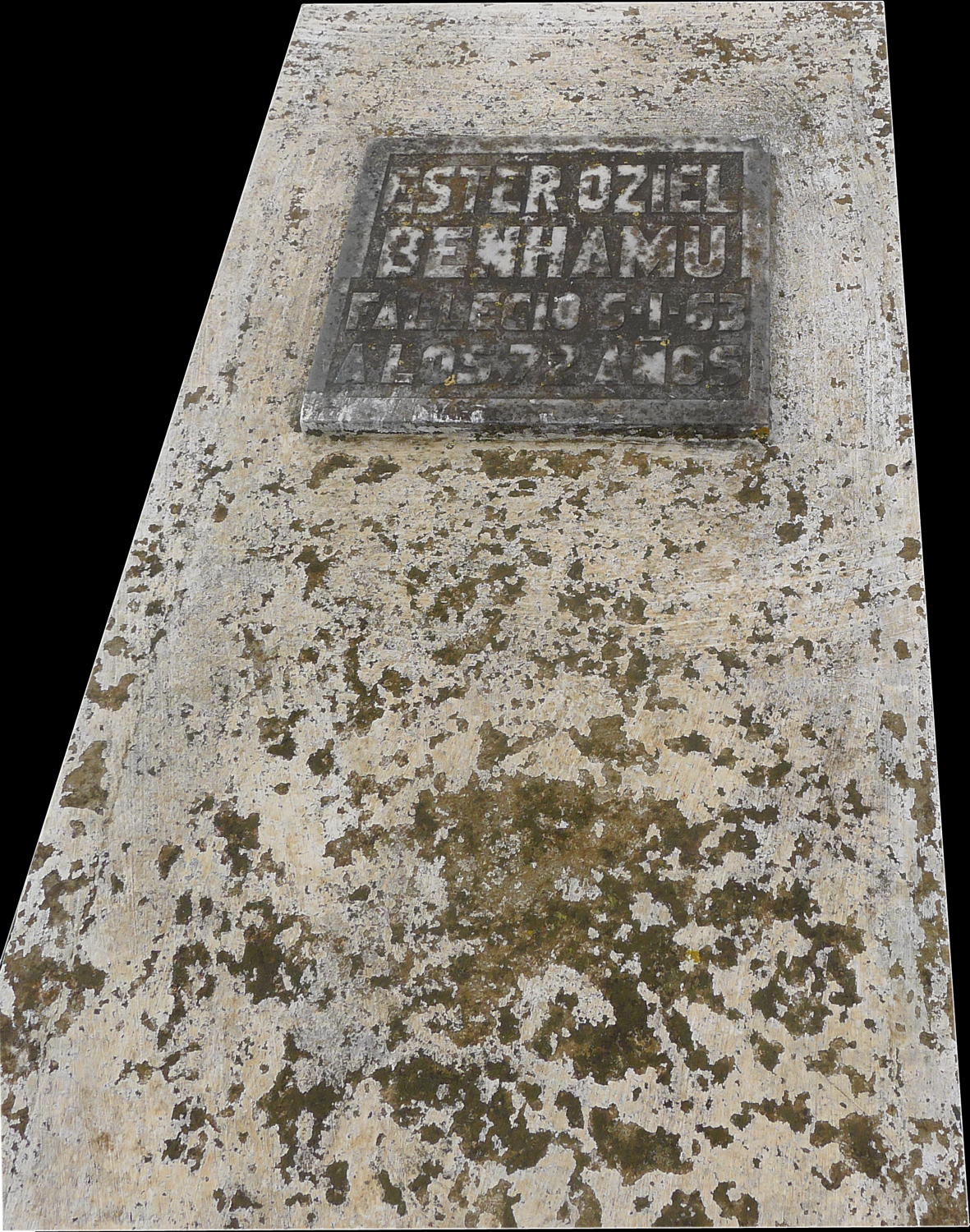 Grafsteen van Oziel Ester