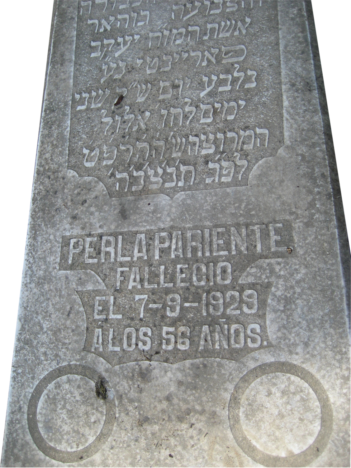 Stèle de Pariente Perla