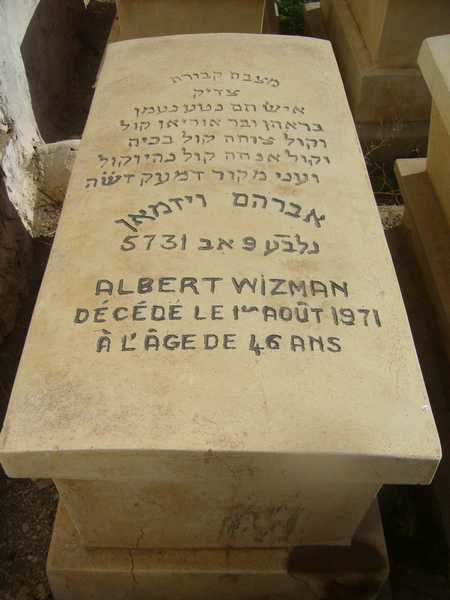 Tombstone of wizman albert