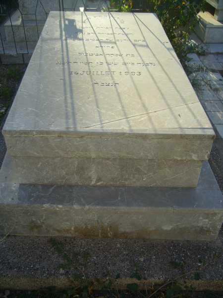 Tombstone of abitbol freha