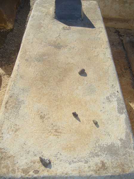 Grabstein von belhench salomon