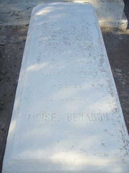 Grafsteen van benabou moise