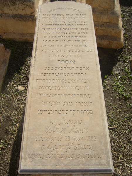 Grabstein von assor esther