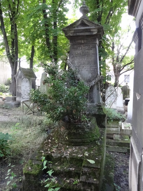 מצבת BENDA Julien