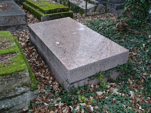 Stèle de SCHMID Erich